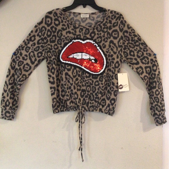 animal print blouse - Picture 1 of 2